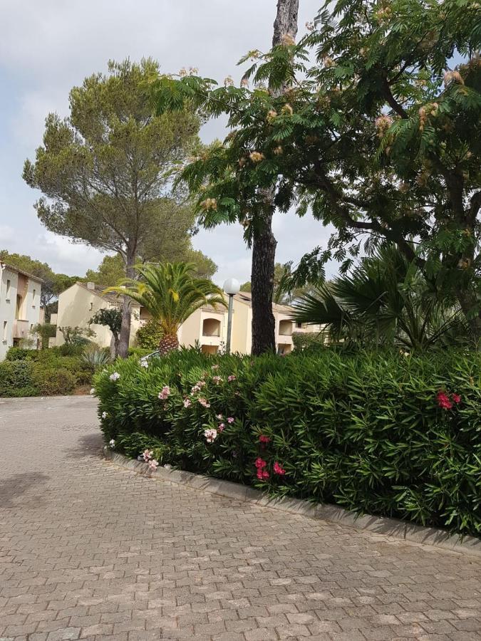 Charmant Studio Dans La Residence Haut Du Golf Saint-Raphael (Var) Exterior foto